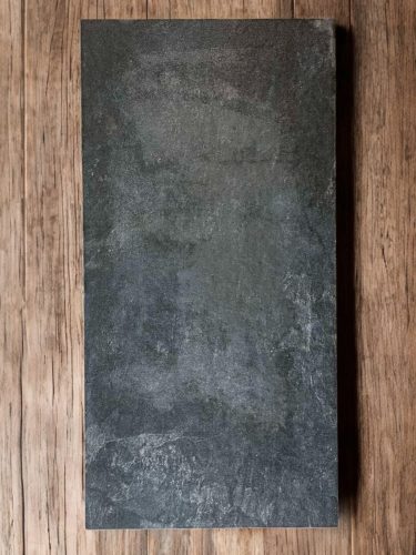 Fuente de Negro 30x60